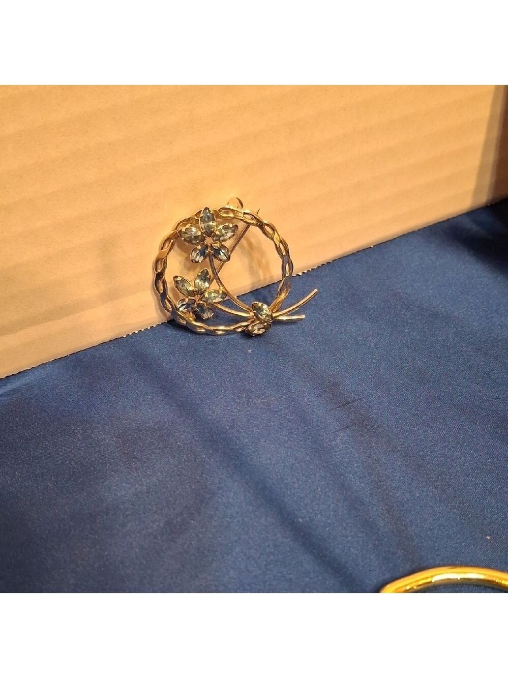 Sterling Silver 925 Stamped, Blue Flower Brooch - Picture 7 of 7